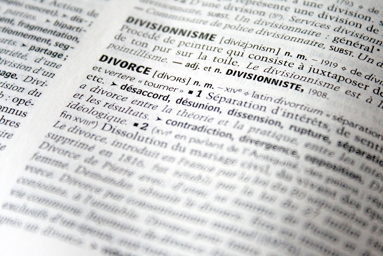 LE DIVORCE : AMIABLE OU JUDICIAIRE ?